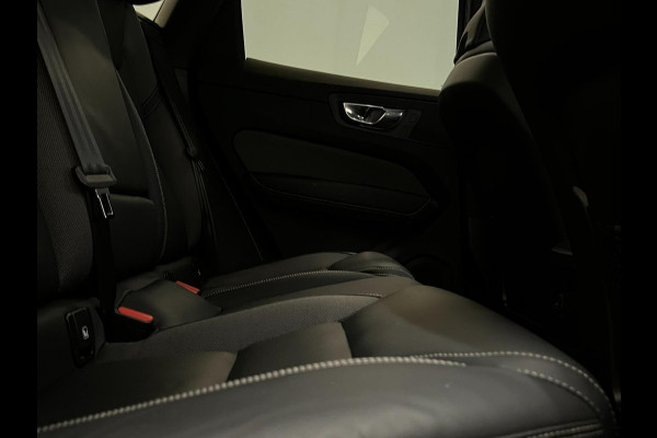 Volvo XC60 2.0 T8 Plug-in Hybrid AWD / Pano / BTW / Trekhaak