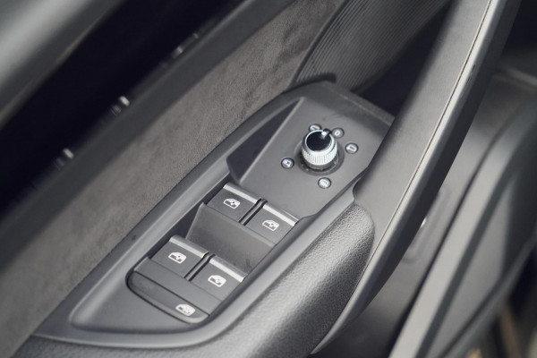 Audi SQ5 3.0 TFSI quattro Pro Line Plus / Luchtvering / B & O Audio / Schuifdak / Trekhaak / Head-Up / Camera