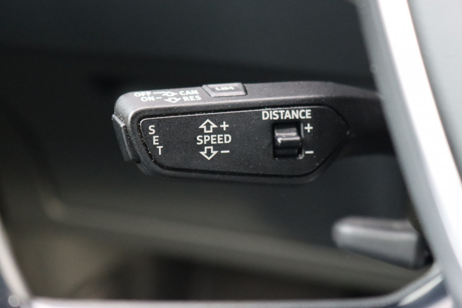 Audi e-tron Sportback 50 quattro S edition 71 kWh | Luchtvering | Panoramadak | Adaptieve Cruise Control | Camera | Memory | Matrix-LED | Stoelverwarming | Keyless Entry | Audi Sound System |