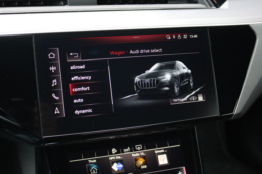 Audi e-tron Sportback 50 quattro S edition 71 kWh | Luchtvering | Panoramadak | Adaptieve Cruise Control | Camera | Memory | Matrix-LED | Stoelverwarming | Keyless Entry | Audi Sound System |