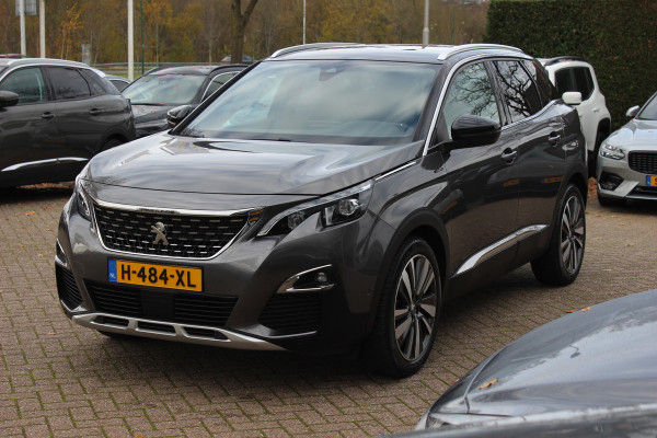 Peugeot 3008 1.2 PureTech GT Line Avantage / Trekhaak / Camera / Navigatie / 19'' / Half leder / CarPlay / Keyless / Cruise Control