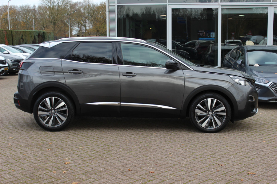 Peugeot 3008 1.2 PureTech GT Line Avantage / Trekhaak / Camera / Navigatie / 19'' / Half leder / CarPlay / Keyless / Cruise Control