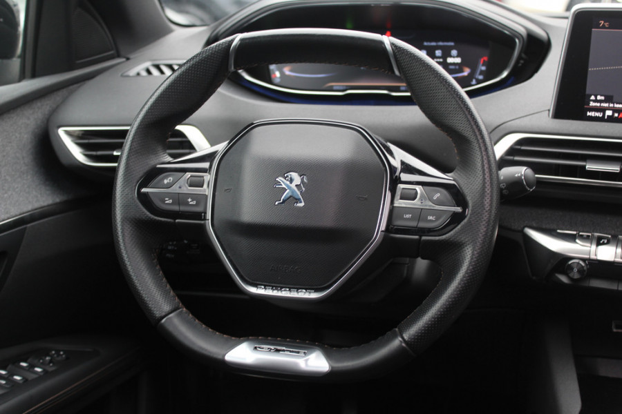 Peugeot 3008 1.2 PureTech GT Line Avantage / Trekhaak / Camera / Navigatie / 19'' / Half leder / CarPlay / Keyless / Cruise Control