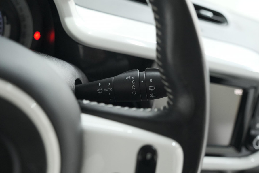 Renault Twingo 1.0 SCe Intens | Camera | Navigatie | Climate Control | Parkeersensoren