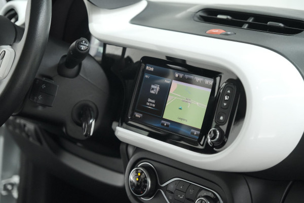 Renault Twingo 1.0 SCe Intens | Camera | Navigatie | Climate Control | Parkeersensoren