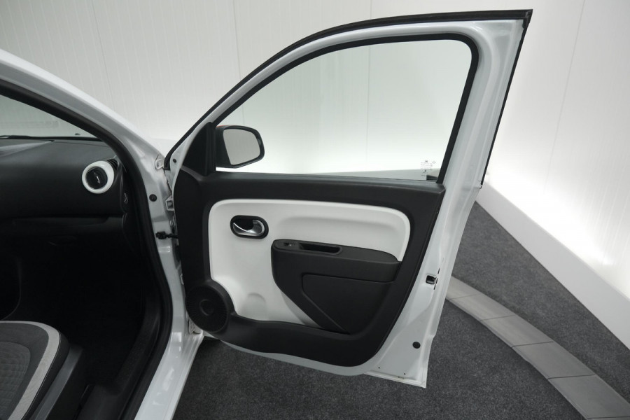 Renault Twingo 1.0 SCe Intens | Camera | Navigatie | Climate Control | Parkeersensoren