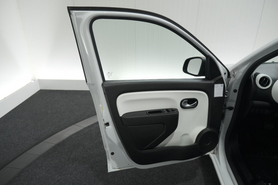 Renault Twingo 1.0 SCe Intens | Camera | Navigatie | Climate Control | Parkeersensoren