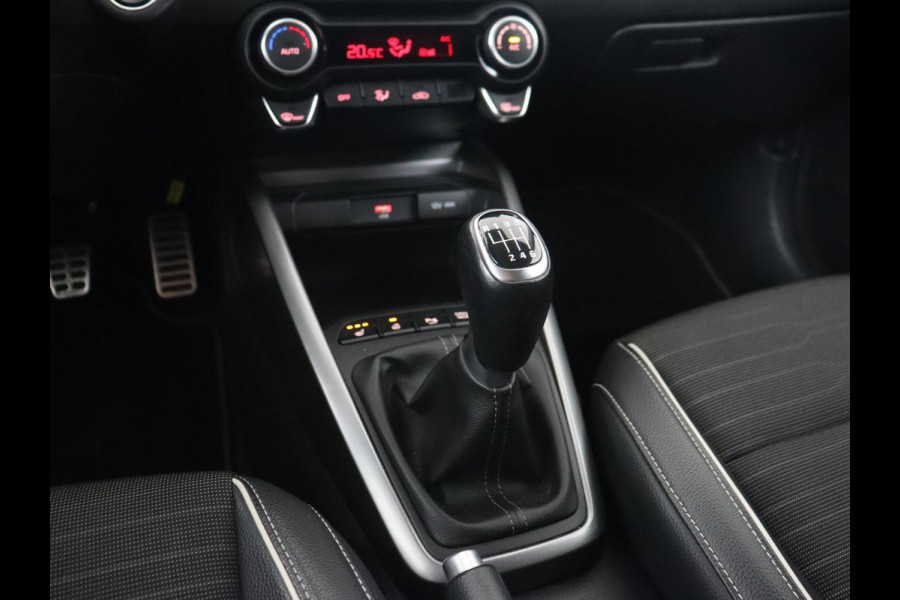 Kia Stonic 1.0 T-GDi MHEV GT-Line | 38.500km NAP | Stoelverwarming | Camera | Carplay | Adaptive cruise | Half leder | Stuurverwarming | Navigatie | Full LED | Keyless | Parkeerhulp | Climate control