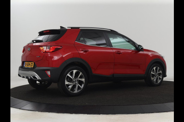 Kia Stonic 1.0 T-GDi MHEV GT-Line | 38.500km NAP | Stoelverwarming | Camera | Carplay | Adaptive cruise | Half leder | Stuurverwarming | Navigatie | Full LED | Keyless | Parkeerhulp | Climate control