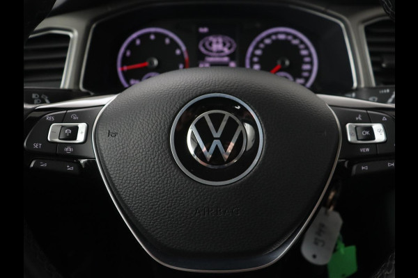 Volkswagen T-Roc 1.0 TSI Style | Camera | Carplay | Climate control | Full LED | Navigatie | Adaptive cruise | Parkeerhulp | 18'' | Bluetooth