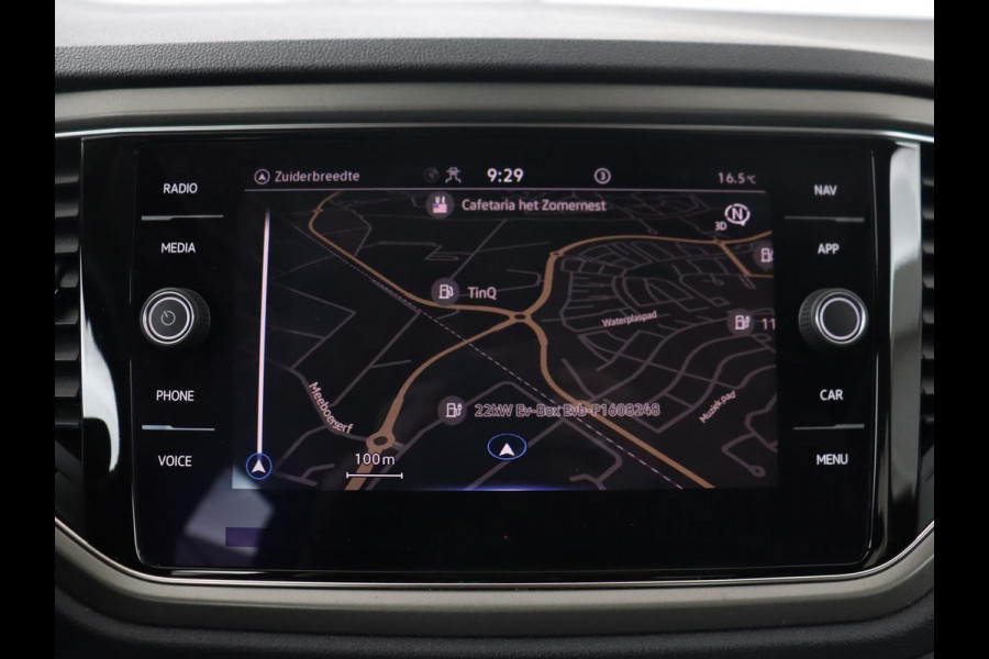 Volkswagen T-Roc 1.0 TSI Style | Camera | Carplay | Climate control | Full LED | Navigatie | Adaptive cruise | Parkeerhulp | 18'' | Bluetooth