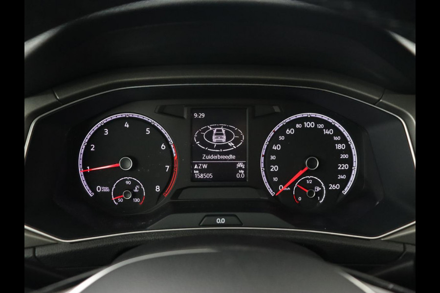 Volkswagen T-Roc 1.0 TSI Style | Camera | Carplay | Climate control | Full LED | Navigatie | Adaptive cruise | Parkeerhulp | 18'' | Bluetooth