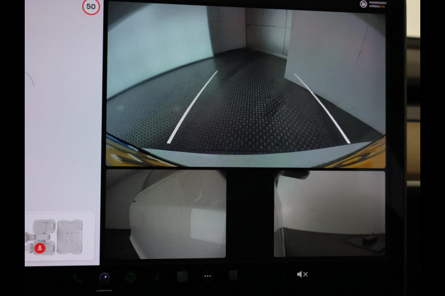 Tesla Model 3 Standard RWD Plus 60 kWh + FSD systeem | Navigatie | Panoramadak |