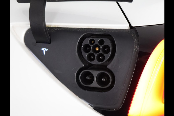 Tesla Model 3 Standard RWD Plus 60 kWh + FSD systeem | Navigatie | Panoramadak |
