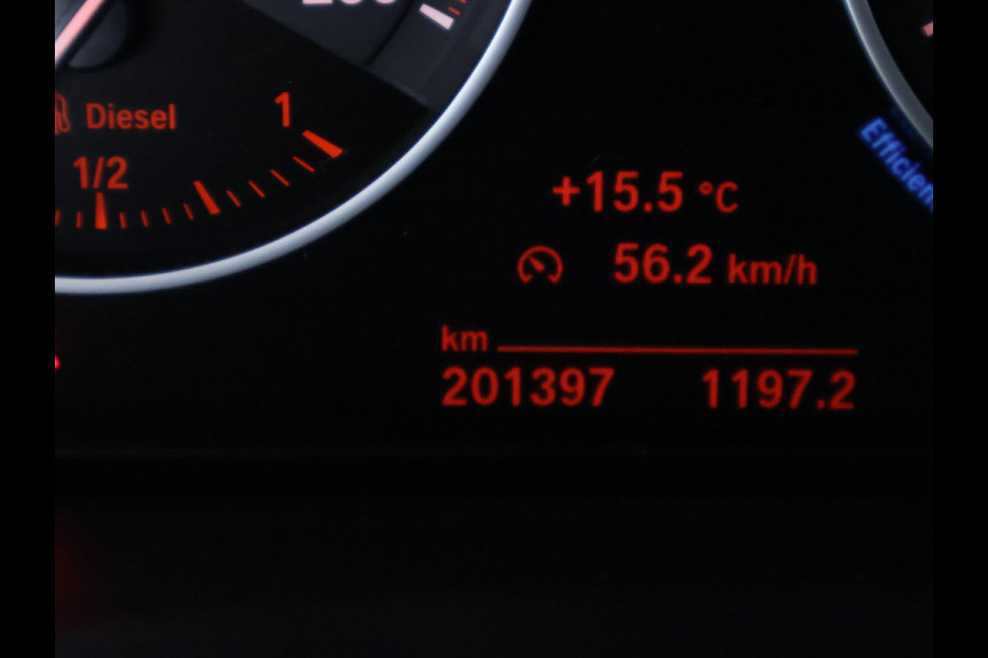 BMW 1-serie 118d High Executive Automaat | Navigatie | Leder | Stoelverwarming |