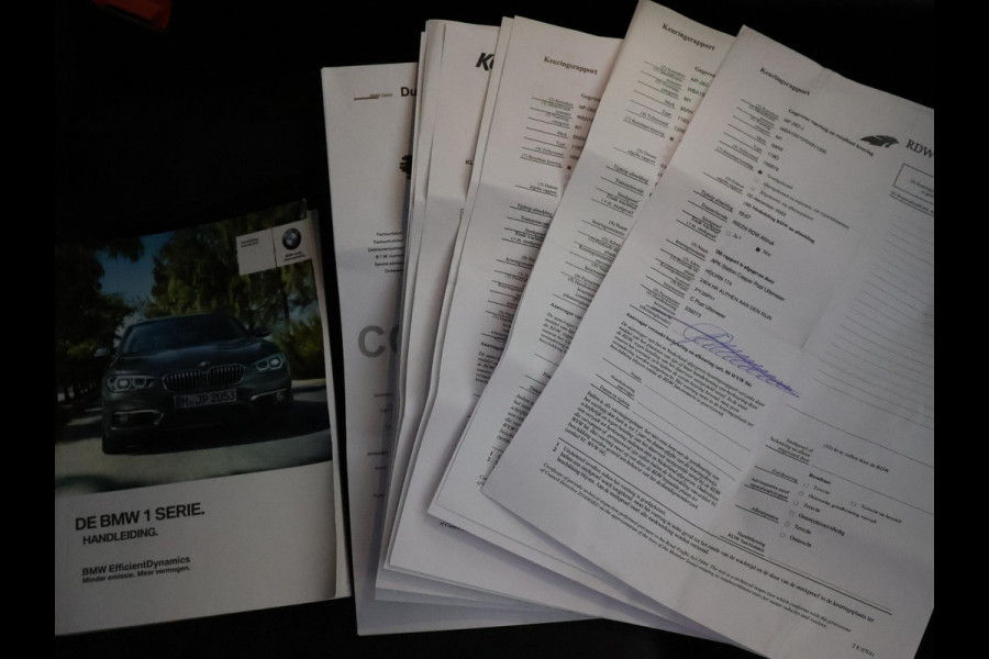 BMW 1-serie 118d High Executive Automaat | Navigatie | Leder | Stoelverwarming |