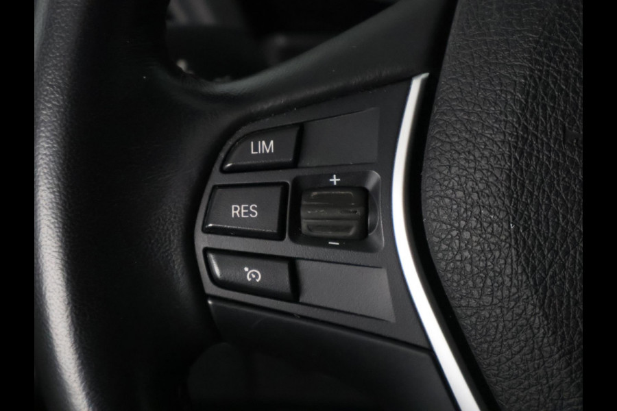 BMW 1-serie 118d High Executive Automaat | Navigatie | Leder | Stoelverwarming |