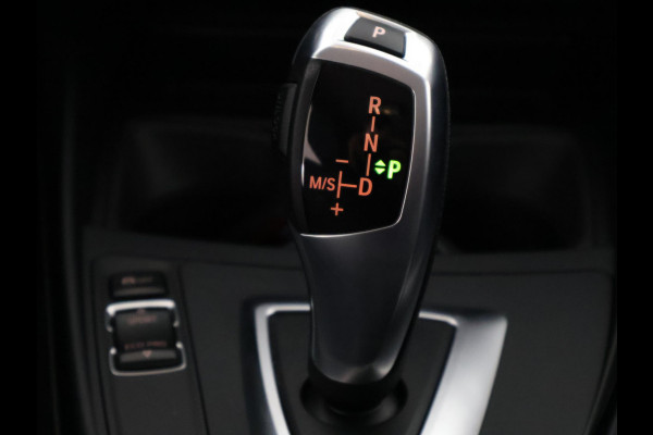 BMW 1-serie 118d High Executive Automaat | Navigatie | Leder | Stoelverwarming |
