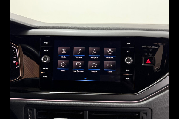 Volkswagen Taigo 1.0 TSI R-Line | Adaptive Cruise | IQ.Light | Navigatie | 18' inch | Camera | Virtual Cockpit | DAB