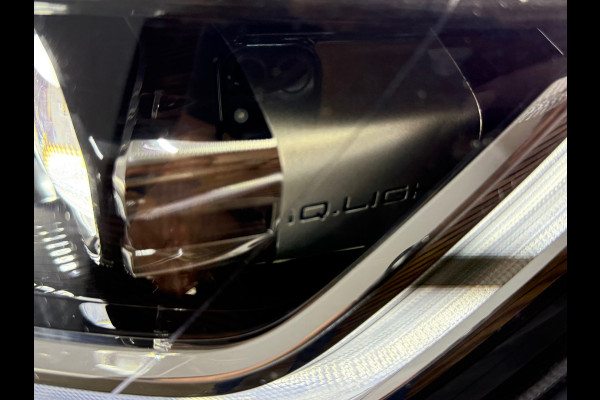 Volkswagen Taigo 1.0 TSI R-Line | Adaptive Cruise | IQ.Light | Navigatie | 18' inch | Camera | Virtual Cockpit | DAB