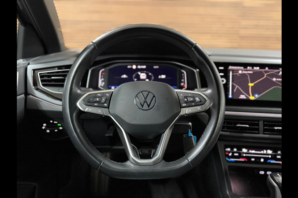 Volkswagen Taigo 1.0 TSI R-Line | Adaptive Cruise | IQ.Light | Navigatie | 18' inch | Camera | Virtual Cockpit | DAB