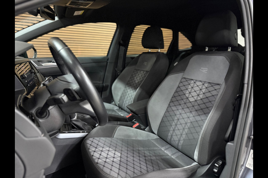 Volkswagen Taigo 1.0 TSI R-Line | Adaptive Cruise | IQ.Light | Navigatie | 18' inch | Camera | Virtual Cockpit | DAB