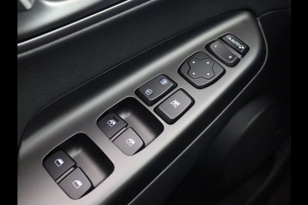 Hyundai Kona PRIMIUM EV 64 KWH 1e EIG ACCU 92% GARANTIE 10-2030 BEREIK 466 KM ! LEDER. STUUR/STOEL VERWARMING.DODE HOEK DETECTIE