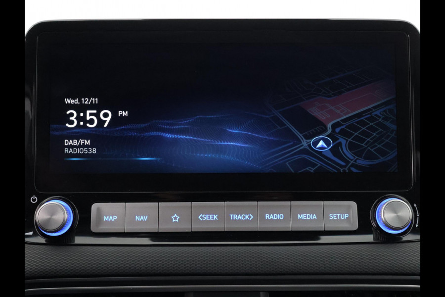 Hyundai Kona PRIMIUM EV 64 KWH 1e EIG ACCU 92% GARANTIE 10-2030 BEREIK 466 KM ! LEDER. STUUR/STOEL VERWARMING.DODE HOEK DETECTIE