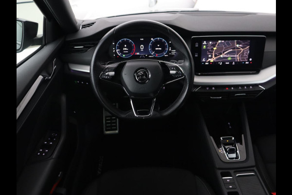 Škoda Octavia 1.0 e-TSI Sport | Trekhaak | Carplay | Navigatie | Sportstoelen | Full LED | 18'' | Parkeerhulp | Sfeerverlichting | Cruise control | Climate control | Bluetooth