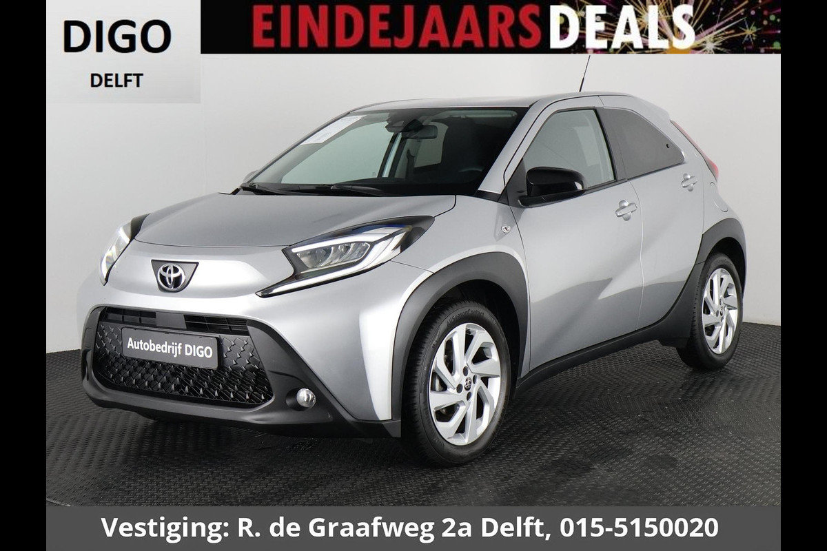 Toyota Aygo X 1.0 VVT-i MT First | Stoelverwarming | Apple Carplay & AndroidAUTO | Climate Control |