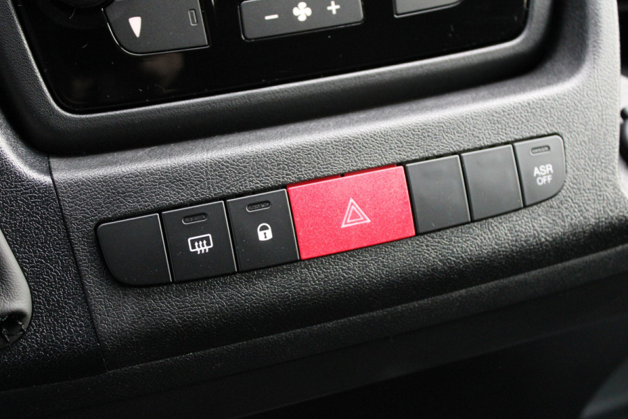 Opel Movano 33 2.2 CDTI 140pk L2H2 - Airco - Camera - Cruise - Blind Spot - 270 deuren - Rijklaar