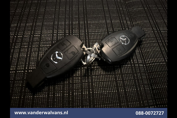 Mercedes-Benz Vito 114 CDI 136pk L2H1 Euro6 Airco | Camera | Navigatie | Cruisecontrol | Trekhaak Parkeersensoren, Stoelverwarming