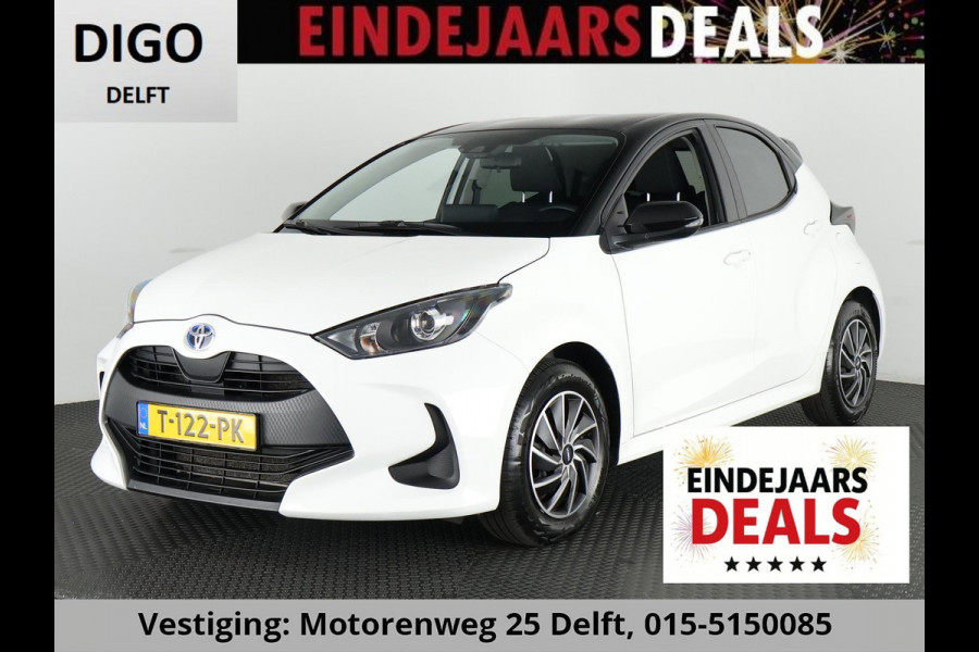 Toyota Yaris 1.5 HYBRID AUTOMAAT BLACK & WHITE GARANTIE 8-2033 NAVIGATIE.CLIMA.CRUISE