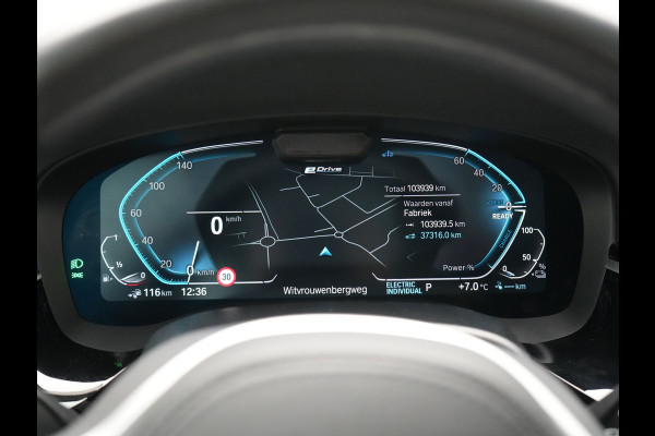 BMW 5 Serie Touring 530e Sportline Plug In Hybrid 293pk Dealer O.H. PHEV | Panodak | Head Up | Adaptive Cruise | Laser LED | Lederen Sportstoelen Verwarmd | Apple Carplay | Sfeerverlichting | Navigatie | Virtual | Keyless | Blis | DAB |