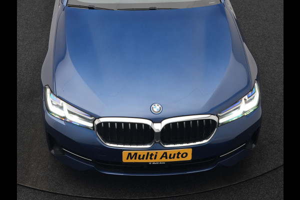 BMW 5 Serie Touring 530e Sportline Plug In Hybrid 293pk Dealer O.H. PHEV | Panodak | Head Up | Adaptive Cruise | Laser LED | Lederen Sportstoelen Verwarmd | Apple Carplay | Sfeerverlichting | Navigatie | Virtual | Keyless | Blis | DAB |