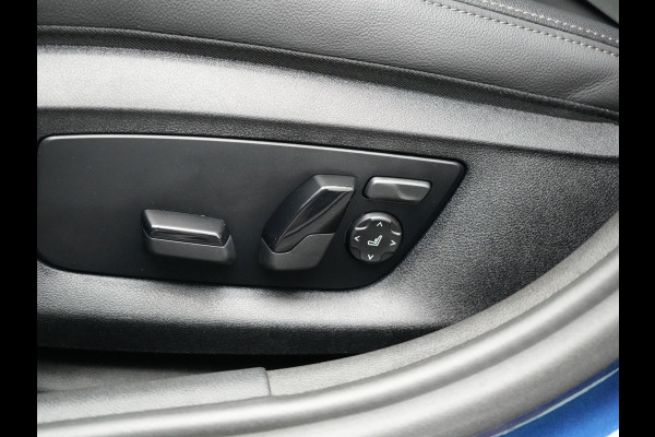BMW 5 Serie Touring 530e Sportline Plug In Hybrid 293pk Dealer O.H. PHEV | Panodak | Head Up | Adaptive Cruise | Laser LED | Lederen Sportstoelen Verwarmd | Apple Carplay | Sfeerverlichting | Navigatie | Virtual | Keyless | Blis | DAB |
