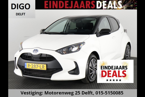 Toyota Yaris 1.5 HYB 1e EIG GARANTIE TOT 11-2032* BLACK & WHITE BIJNA 2023. CLOUD NAVI.CLIMA.CRUISE