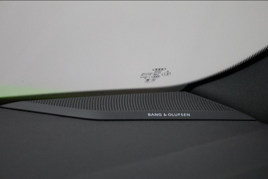 Audi RSQ3 Sportback 2.5 TFSI Quattro 400PK BTW!/MATRIX/VIRTUAL/PANO/LEER+S.VERWARMING/B&O/21"LMV/360/LINE/ACC/ECC/12 MDN GARANTIE!