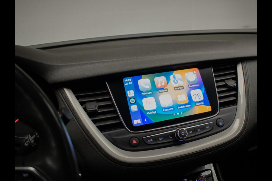 Opel Grandland X 1.2 Turbo Edition Sport (CARPLAY,NAVI,LED,CRUISE,CLIMATE,TREKHAAK,SPORTSTOELEN,CAMERA,PDC,GETINT,NETTESTAAT)