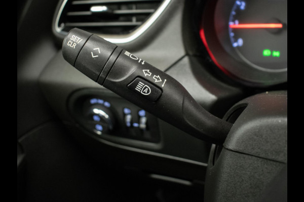 Opel Grandland X 1.2 Turbo Edition Sport (CARPLAY,NAVI,LED,CRUISE,CLIMATE,TREKHAAK,SPORTSTOELEN,CAMERA,PDC,GETINT,NETTESTAAT)
