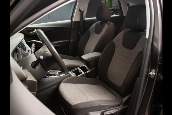 Opel Grandland X 1.2 Turbo Edition Sport (CARPLAY,NAVI,LED,CRUISE,CLIMATE,TREKHAAK,SPORTSTOELEN,CAMERA,PDC,GETINT,NETTESTAAT)