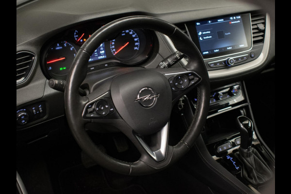 Opel Grandland X 1.2 Turbo Edition Sport (CARPLAY,NAVI,LED,CRUISE,CLIMATE,TREKHAAK,SPORTSTOELEN,CAMERA,PDC,GETINT,NETTESTAAT)