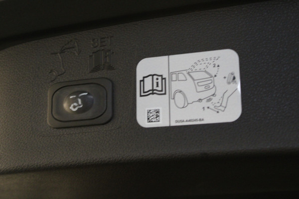 Ford Kuga 1.5 EcoBoost ST Line |Pano|Stoel/stuur verw.|