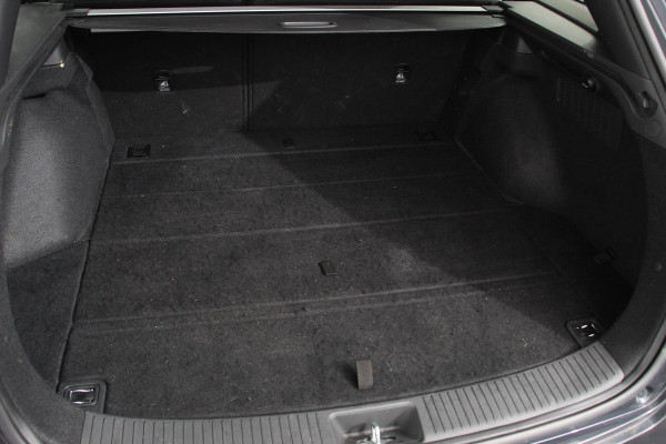 Hyundai i30 Wagon 1.0 T-GDi 120 Pk Essential Navigatie Apple Carplay/Android Auto Climate Control Camera Afneembare Trekhaak Lane Assist Privacy Glass Keyless Go