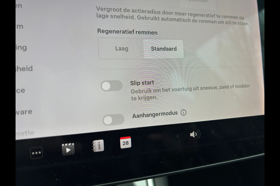 Tesla Model 3 Standard RWD Plus 60 kWh Enhanged Autopilot Trekhaak (910kg) Rijklaarprijs!