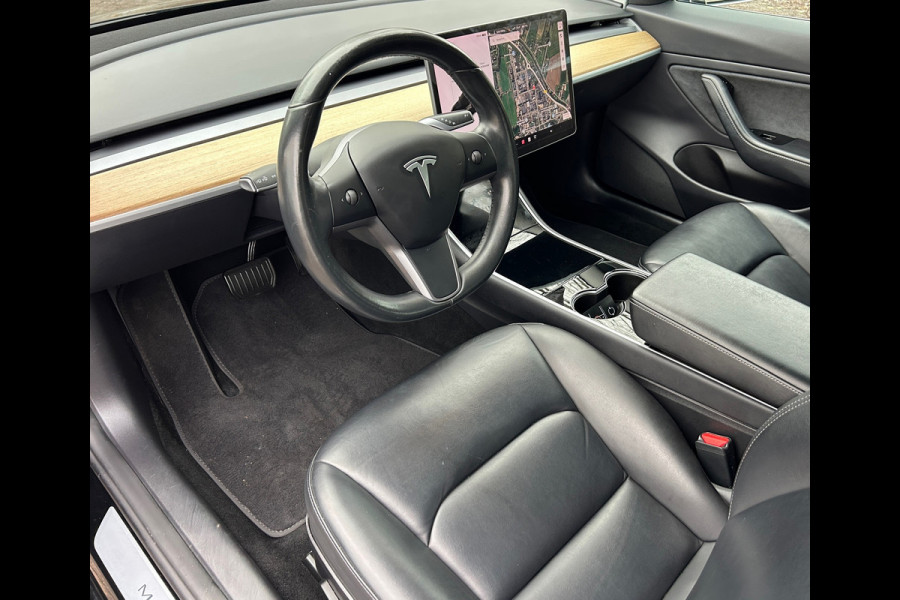 Tesla Model 3 Standard RWD Plus 60 kWh Enhanged Autopilot Trekhaak (910kg) Rijklaarprijs!