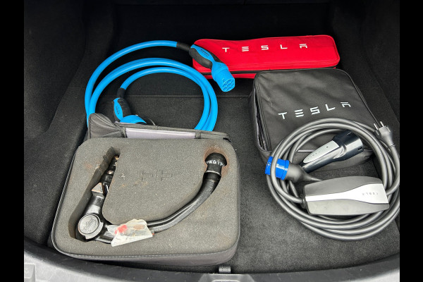 Tesla Model 3 Standard RWD Plus 60 kWh Enhanged Autopilot Trekhaak (910kg) Rijklaarprijs!