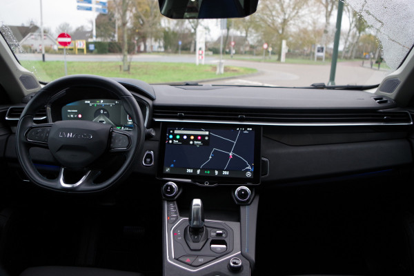 Lynk & Co 01 1.5 262 PK PHEV, Panoramadak, LED, Keyless