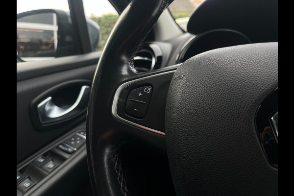 Renault Clio Estate 1.2 Intens, Bluetooth, Camera, Cruise, Navi, Bose, 120 pk