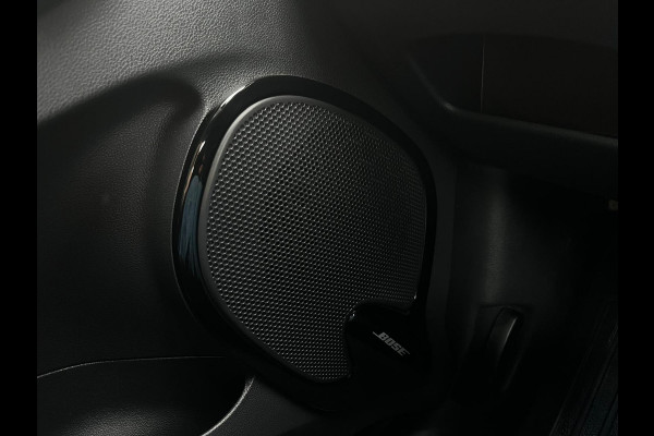 Renault Clio Estate 1.2 Intens, Bluetooth, Camera, Cruise, Navi, Bose, 120 pk